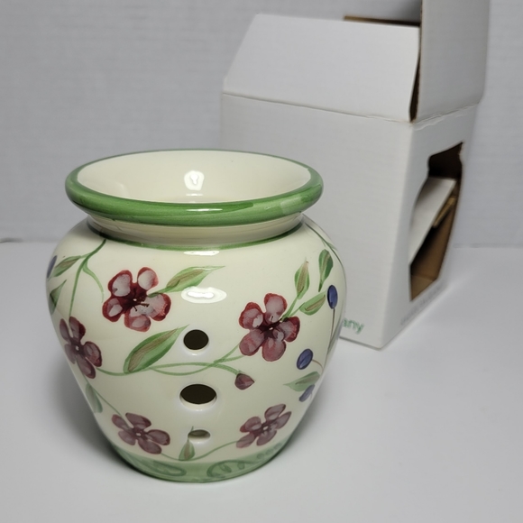 Lovely Handpainted Floral Butterfly Candle Wax Warmer Casa Vero by ACK NWT - Picture 6 of 9